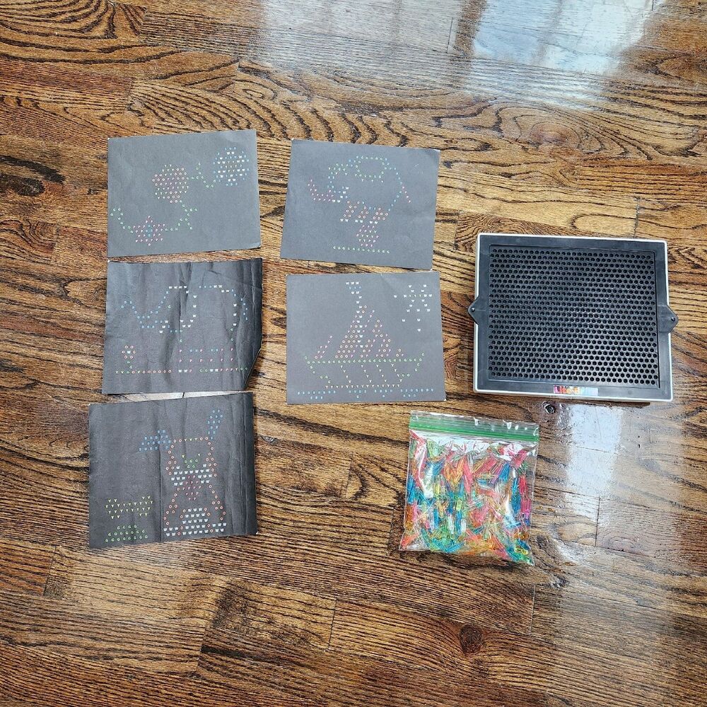 Lite-Brite Ultimate Classic 02215 Tested Working + Bonus Extra Pegs Art Set
